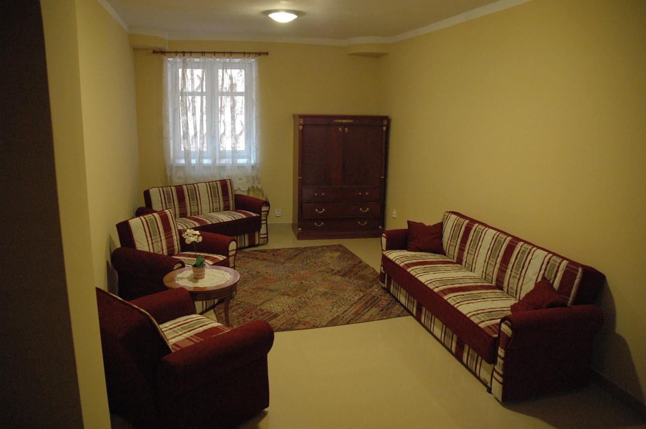 Art Star Hotel Hostivice Dış mekan fotoğraf