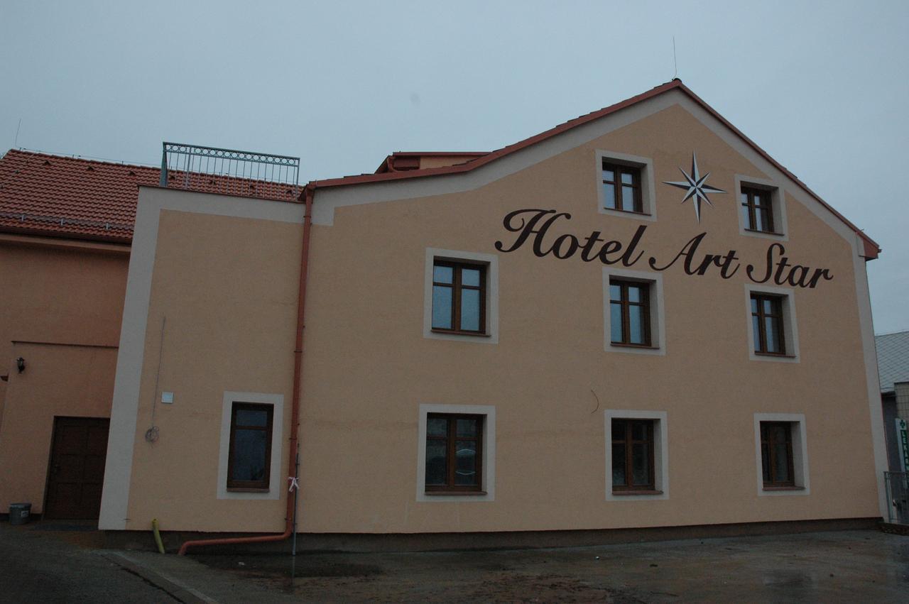 Art Star Hotel Hostivice Dış mekan fotoğraf