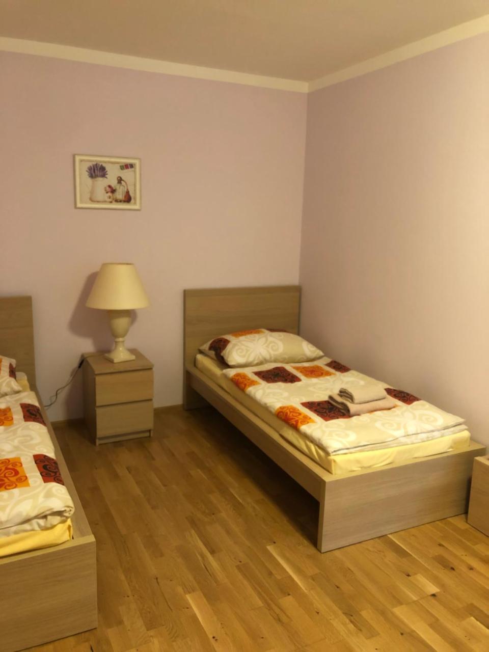 Art Star Hotel Hostivice Dış mekan fotoğraf