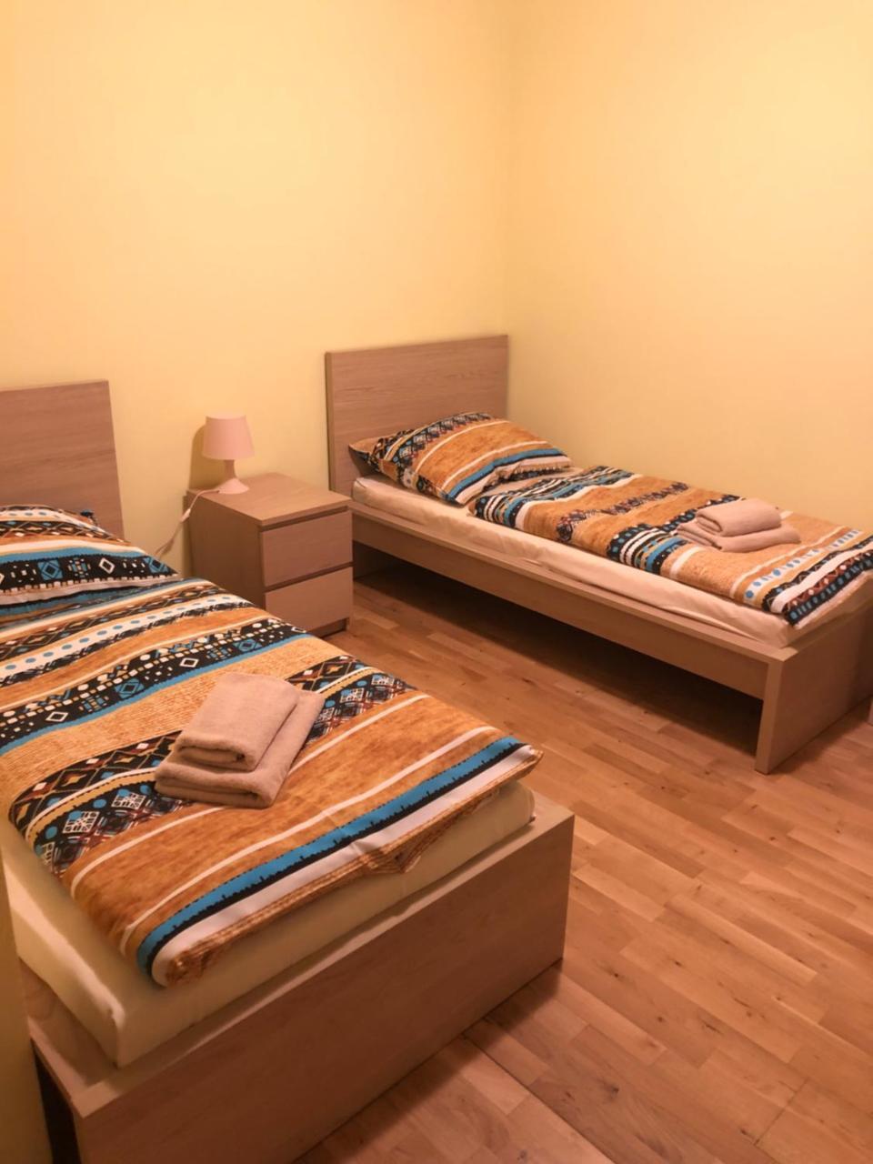 Art Star Hotel Hostivice Dış mekan fotoğraf
